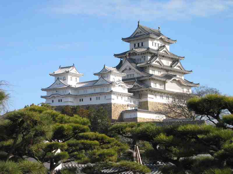 the keep towers at Himeji